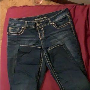 Women’s Jensen’s size L